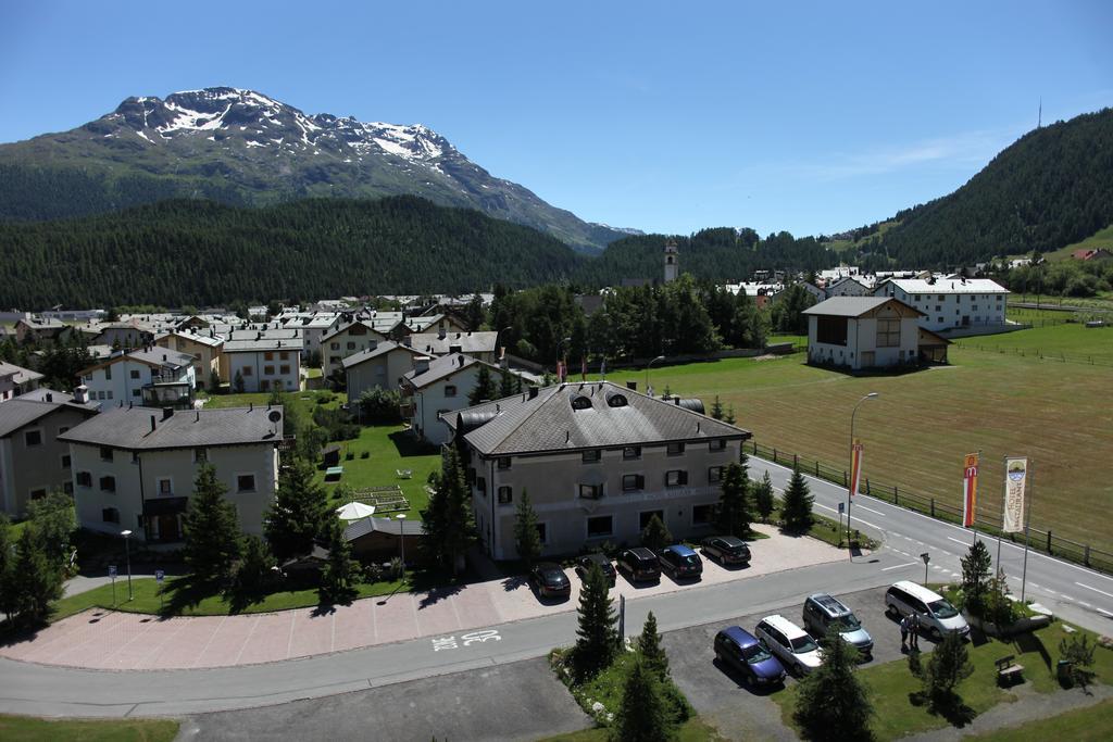 Hotel Saluver Celerina/Schlarigna ภายนอก รูปภาพ