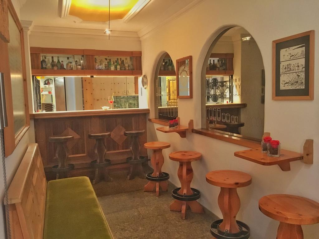 Hotel Saluver Celerina/Schlarigna ภายนอก รูปภาพ