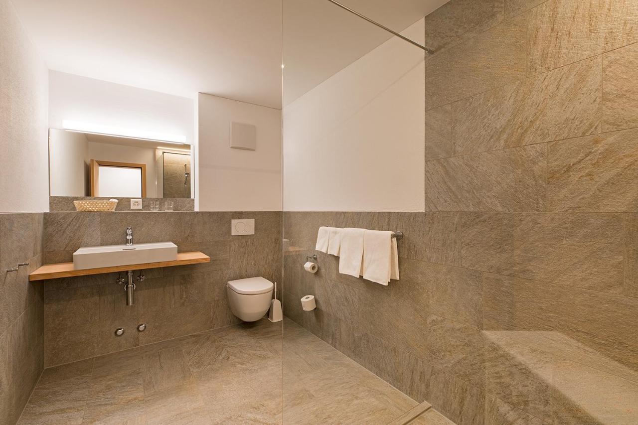 Hotel Saluver Celerina/Schlarigna ภายนอก รูปภาพ